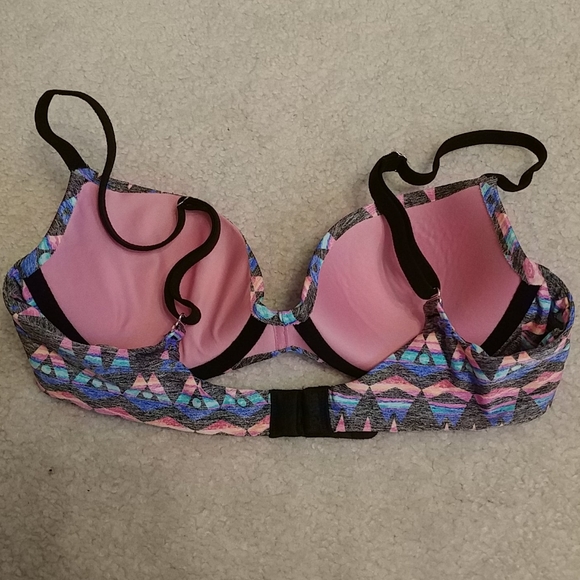 Victoria Secret PINK Light Lift, Multicolor, 32A - Picture 2 of 4